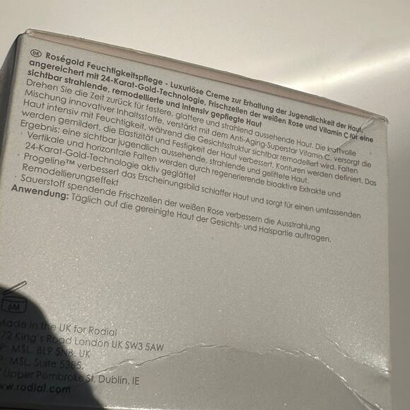 Rodial Rose Gold Moisturizer Moisturiser Anti-Aging Cream 50ml 1.7 fl. oz. $250 - Picture 8 of 11